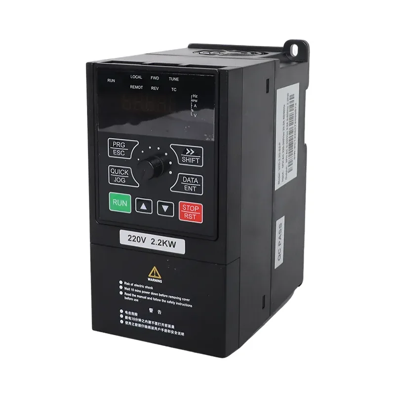 Máy bơm năng lượng mặt trời 1 pha 230V 0,75-2,2kW và biến tần đa năng VFD