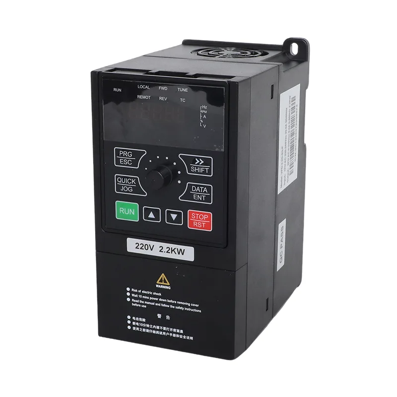 Máy bơm năng lượng mặt trời 1 pha 230V 4.0kW/5.5kW và biến tần đa năng VFD